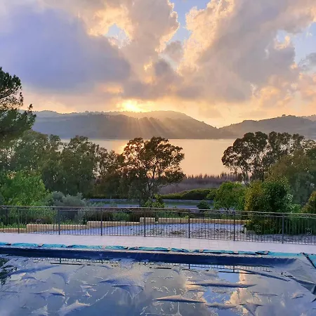 Spacious In With Private Pool