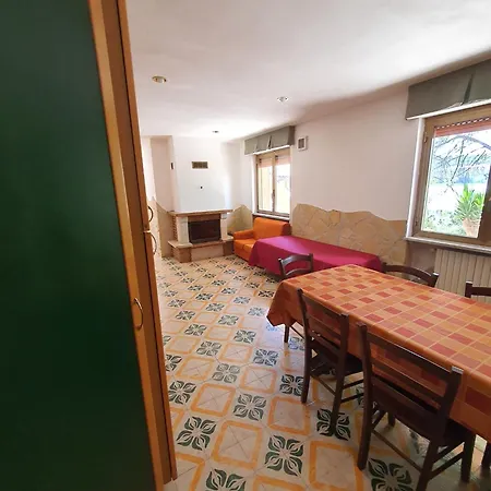 Spacious In With Private Pool Apartment