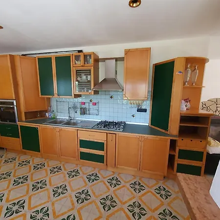Spacious In With Private Pool Apartment *